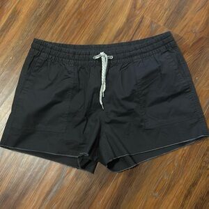 Women’s Vuori Vintage Ripstop shorts